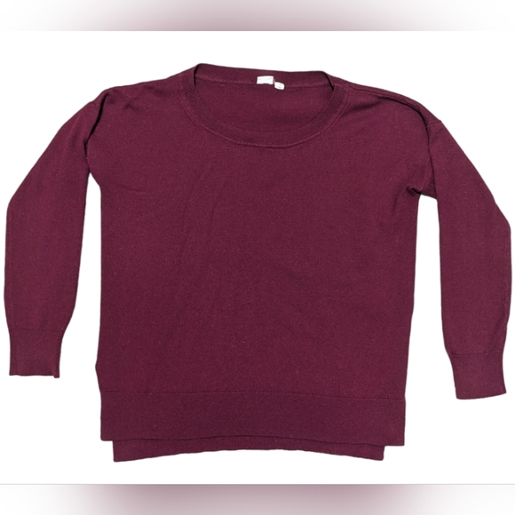 Gap Women's Medium Garnet Red Lightweight Wool Long Sleeve Pull Over Sweater - Picture 1 of 10